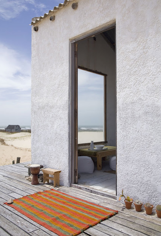 beach hut outdoor